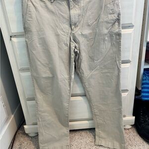 GAP Classic Beige Straight Pants